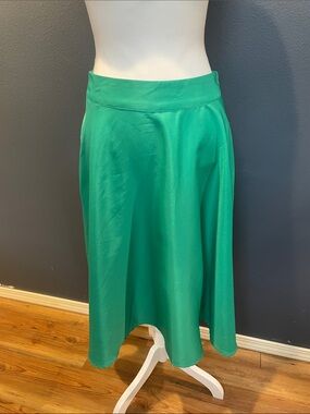 Unique Vintage Vibrant Green Midi Skirt